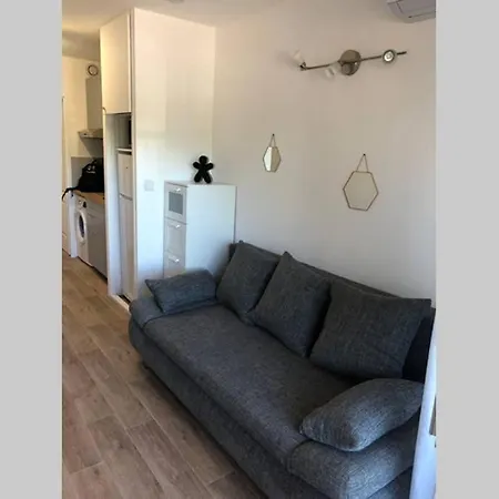 Studio Port De Proche Des Plages Apartment Hyères